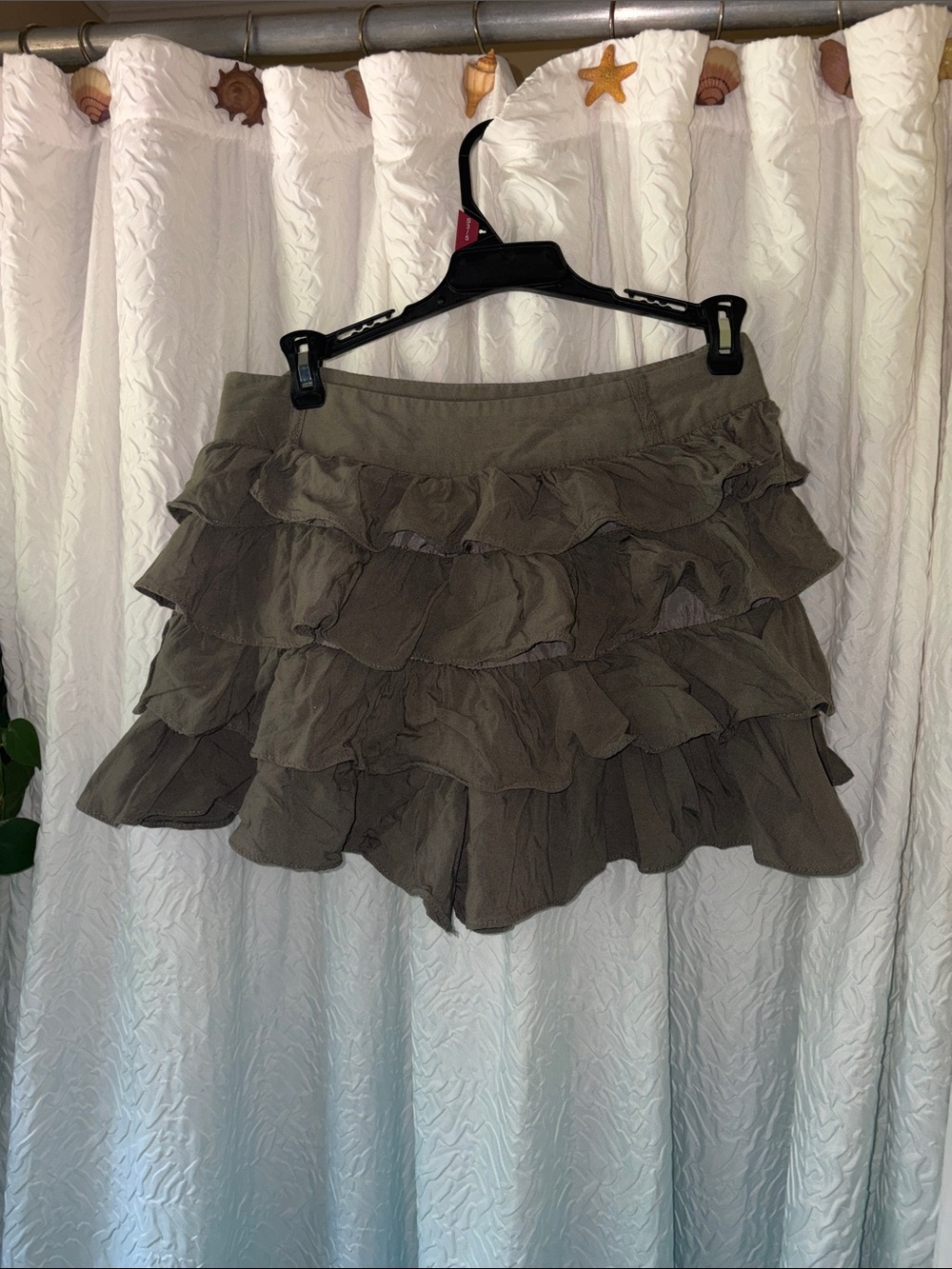 Atmosphere Olive Ruffle Skort - Picture 4 of 5
